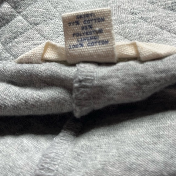 Lands’ End Kids Gray Cotton Quilted Skort - Picture 5 of 5